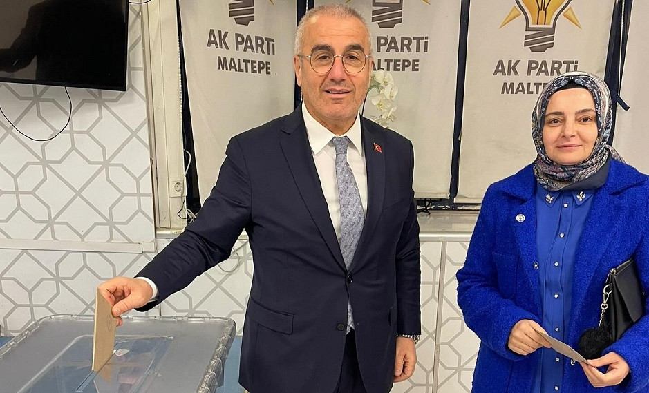 AK Parti Maltepe İlçe Başkanlığı İçin Temayül Yoklaması Yapıldı